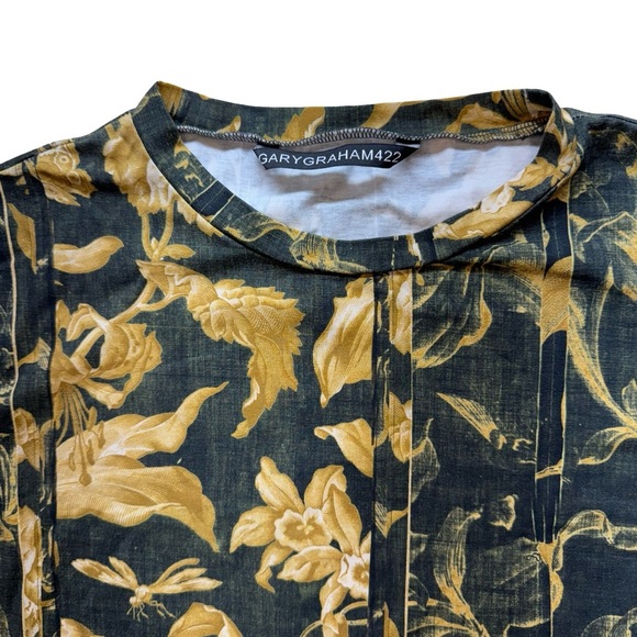 Elegant Floral Long Sleeve Top - Black and Gold - Picture 5 of 8